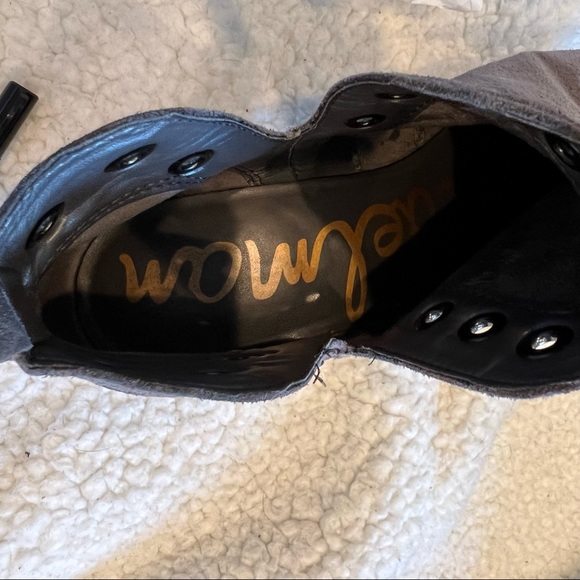 Sam Edelman Rubin Bootie Ankle Boot Grey Suede Silver Grommets - Picture 5 of 8